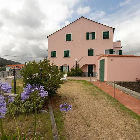 Apartment Zafferano - Mirto Celle Ligure